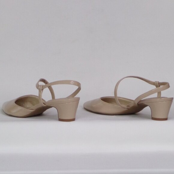 LIFESTRIDE SOFT SYSTEM 10M MINIMALIST beige mid-heel slingback point-toe pumps - Picture 10 of 16